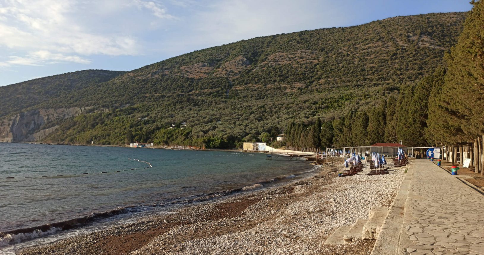 Coastline of Valdanos beach