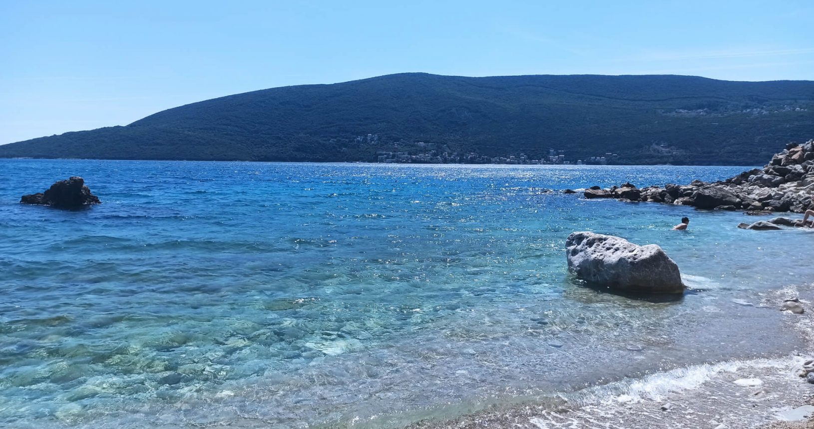 Turquoise transparent sea at Herceg Novi Beach