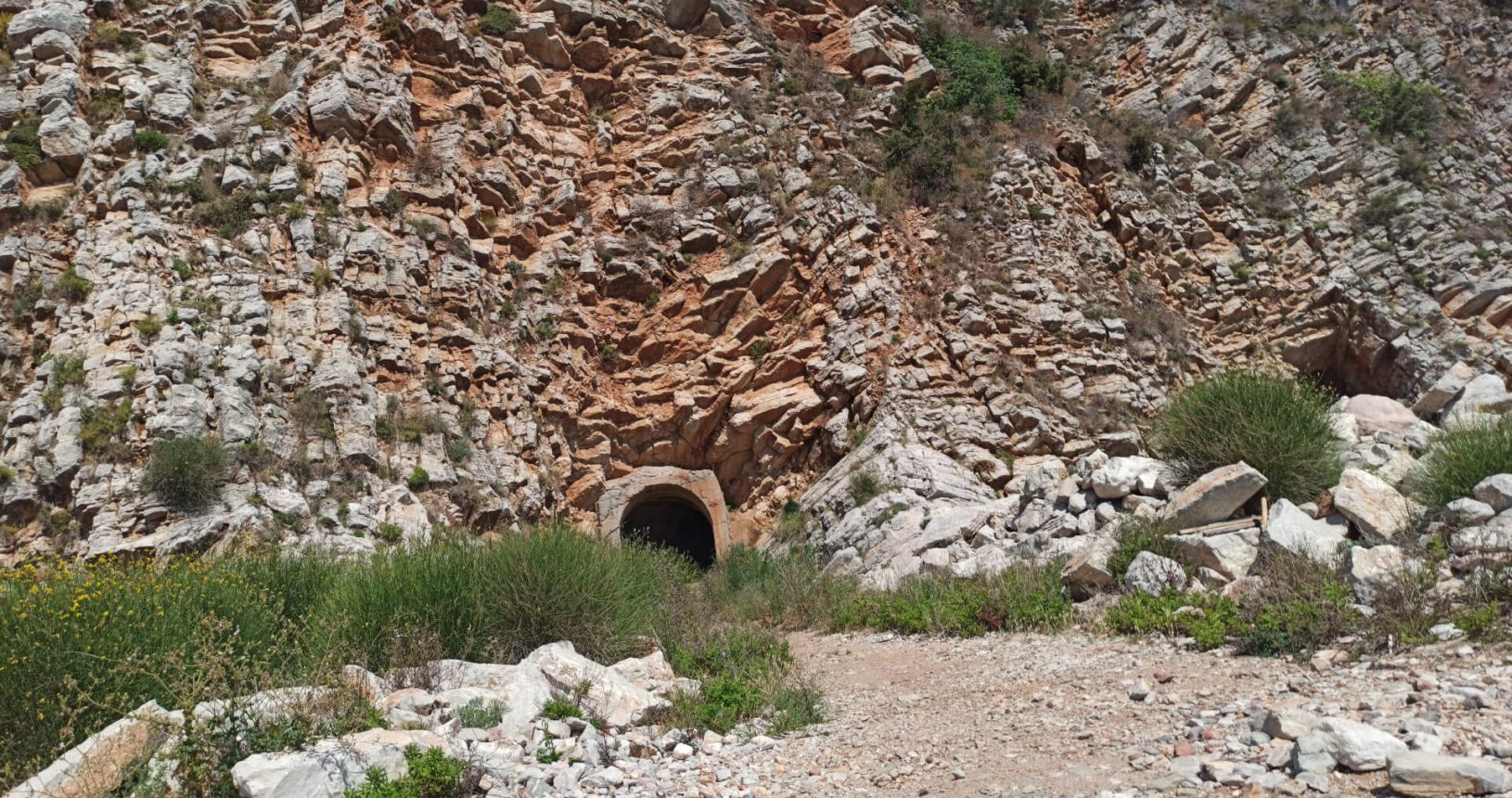 tunnel from Rezevici side. Walking Trail Petrovac Rezevici