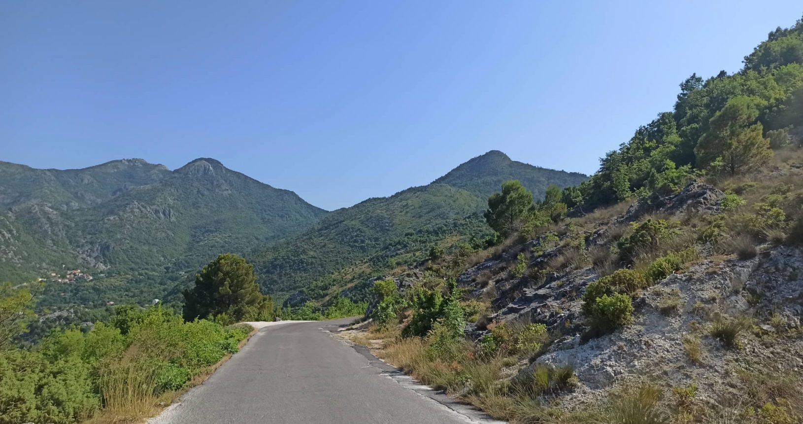 Mountain road along the Skadar lake