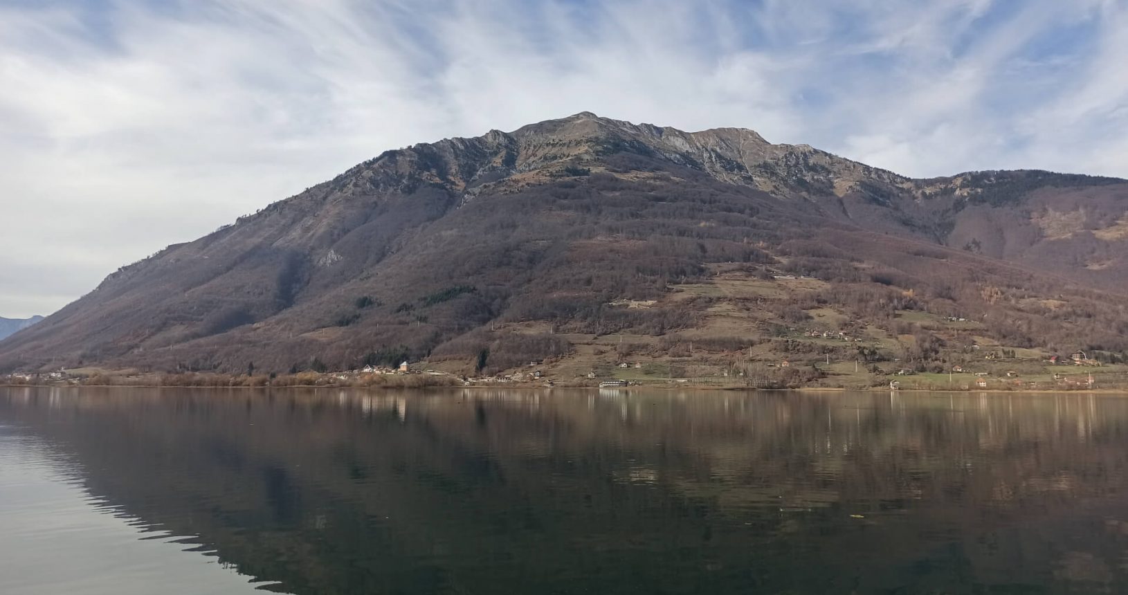 Mountain in the mirror of Plav lake
