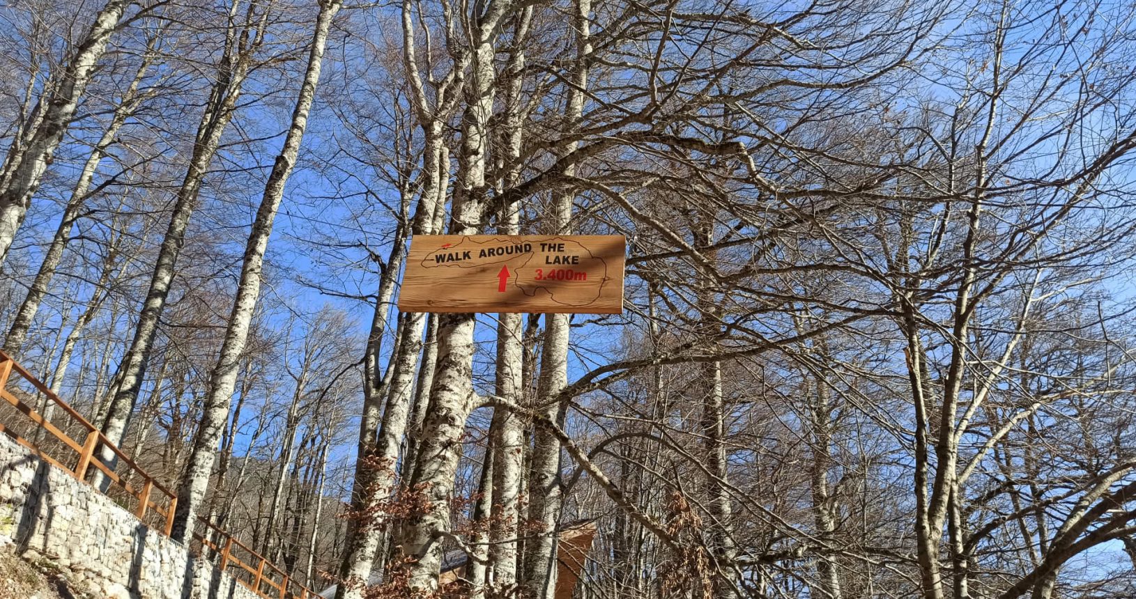 Sign of walking distance National Park Biogradska Gora