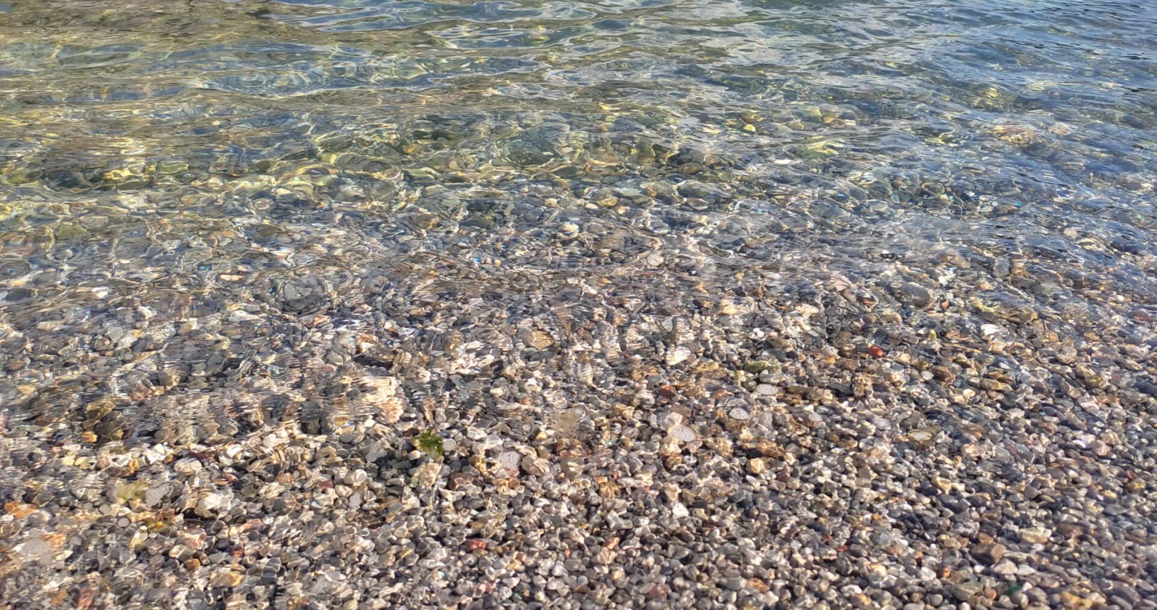 Prcanj-Beach-sea-and-pebble
