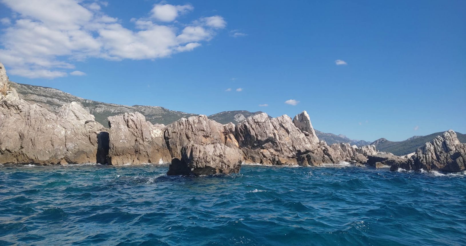 St.Nedelja-island-and-its-rocks