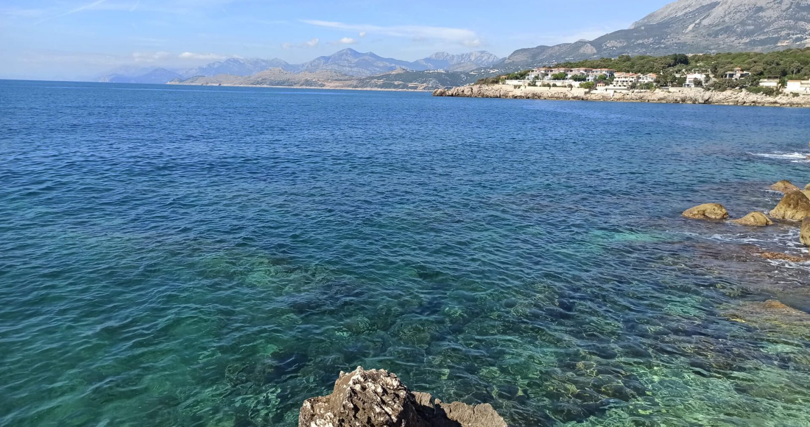 Incredible turquoise sea and mountains Hladna Uvala