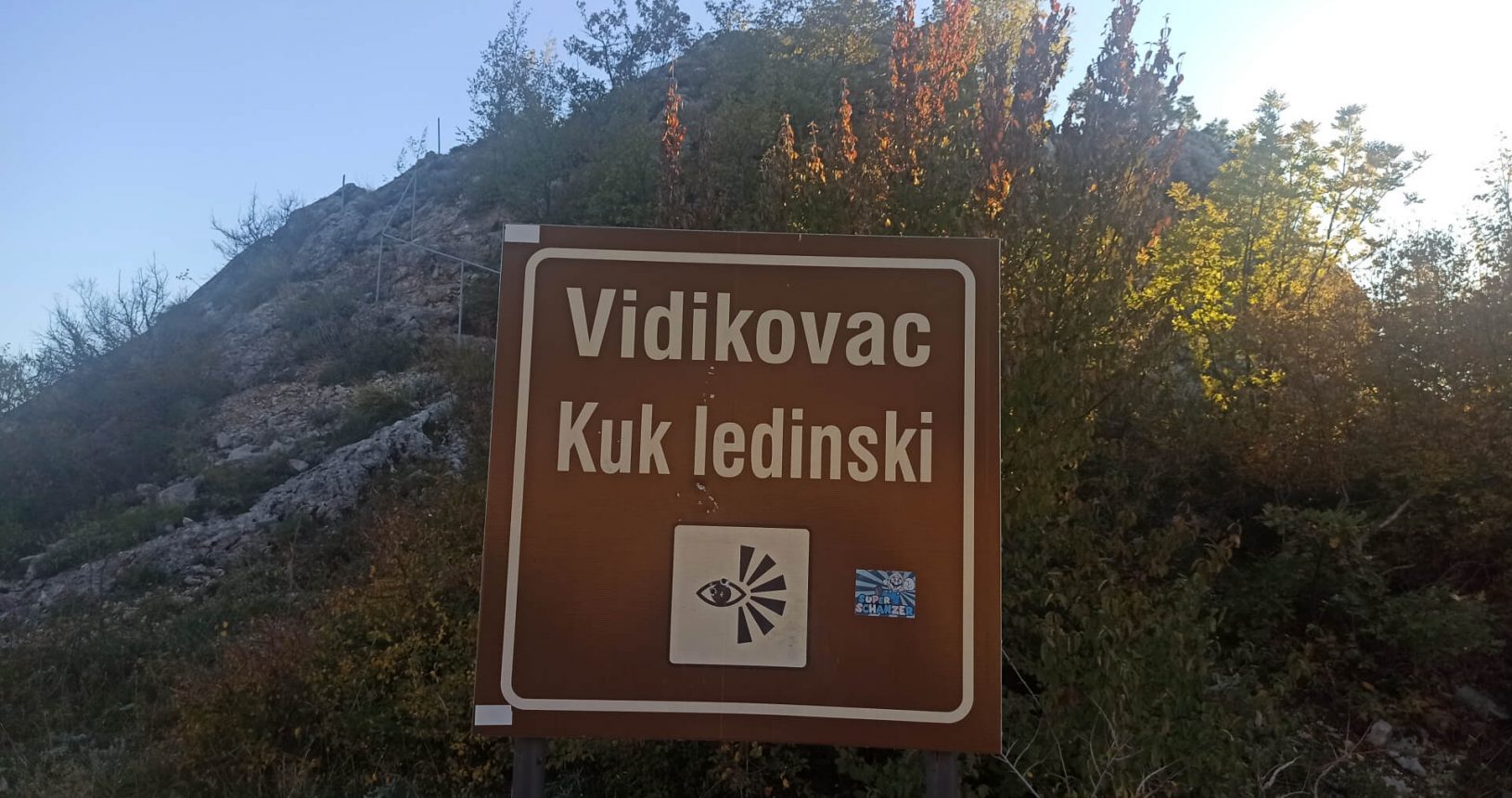 Viewpoint Kuk Ledinski sign
