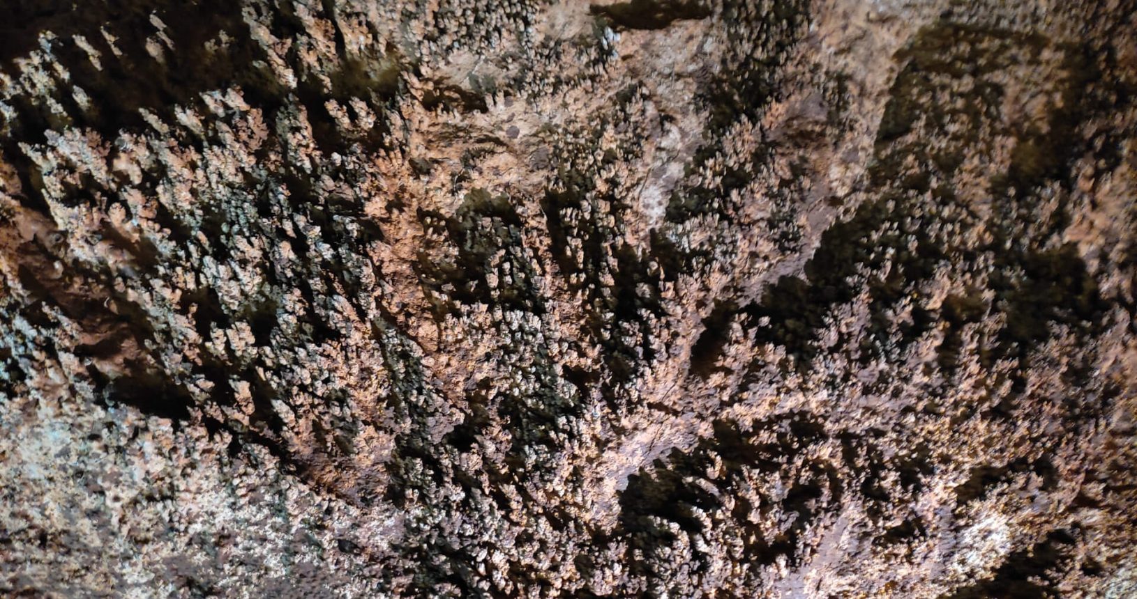 Rocky wall from close Lipa Cave